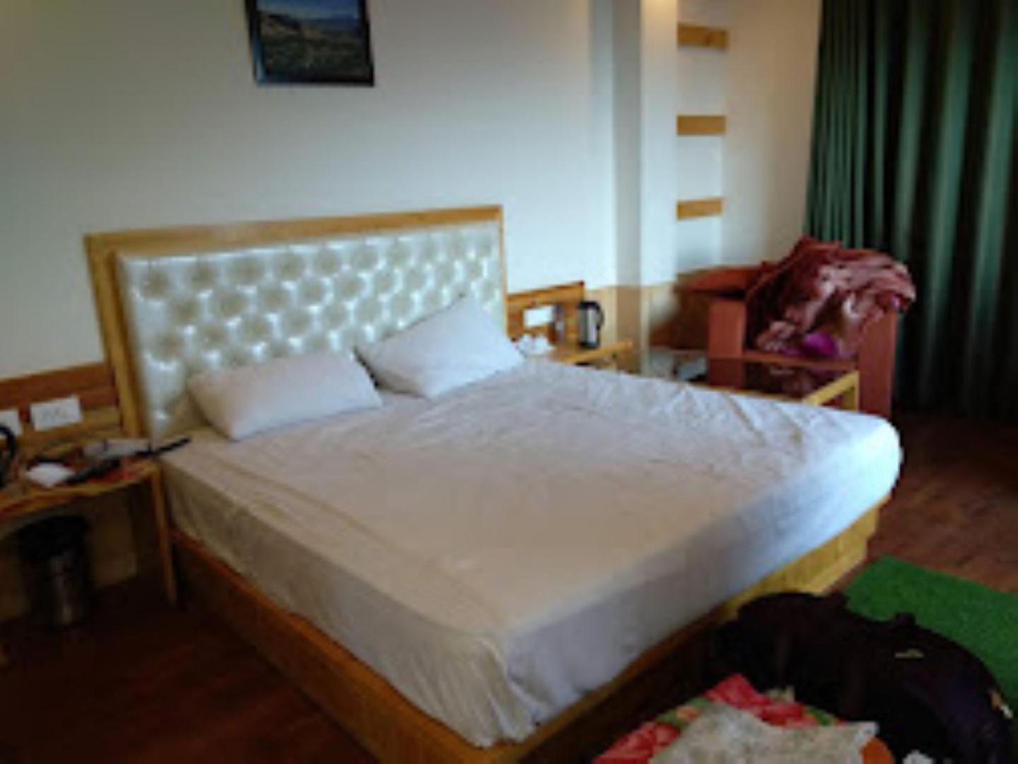 Shimla Greens Shimla Hotel Eksteriør billede
